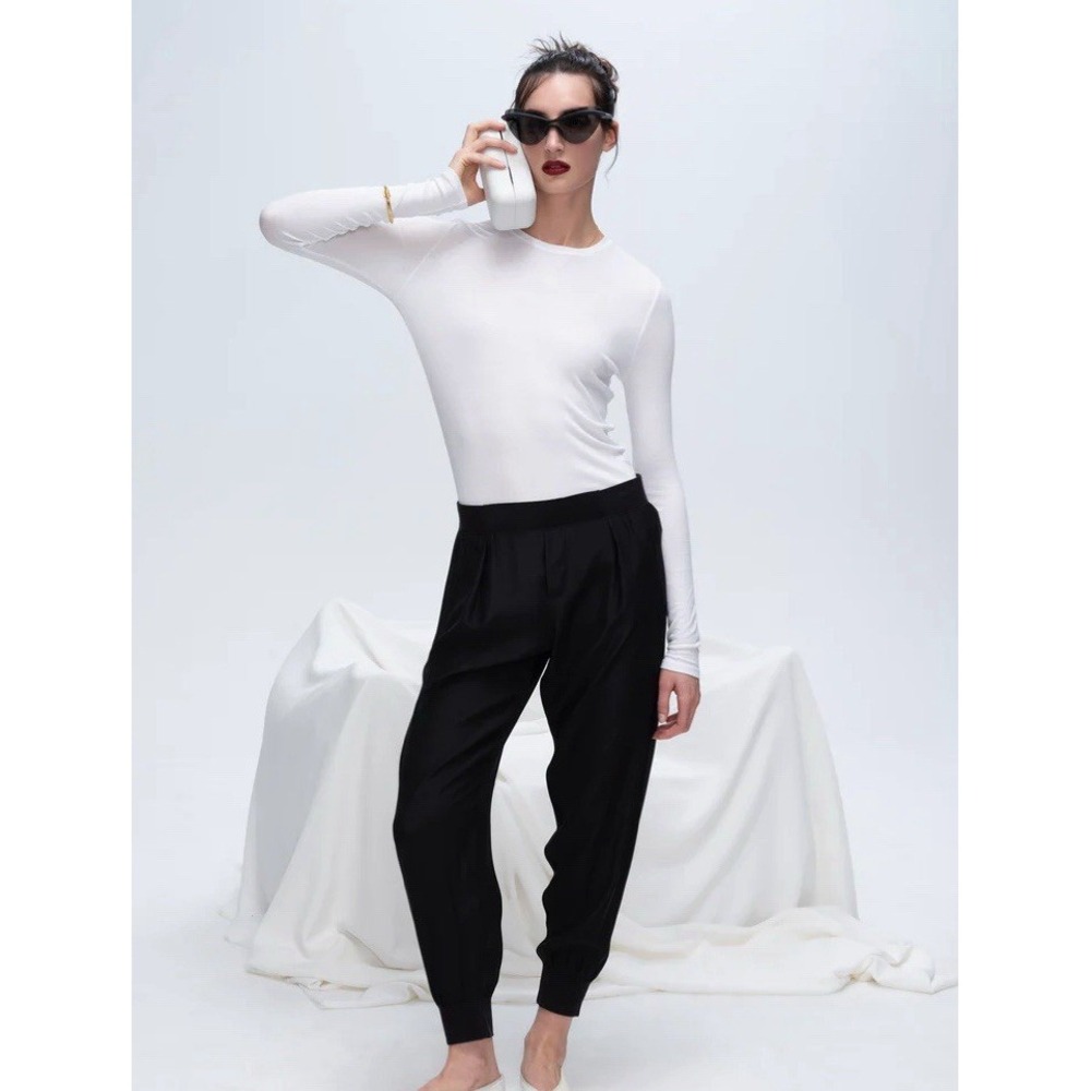 $275‎ ATM Anthony Thomas Melillo Women's Black Silk Joggers Pants Size Medium